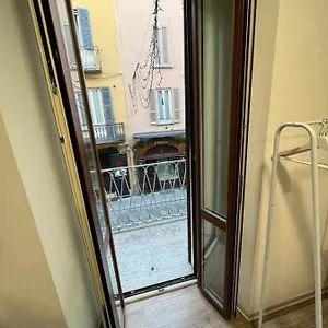 La Stanza Del Manzoni 1 Piano No Ascensore Affittacamere Pavia